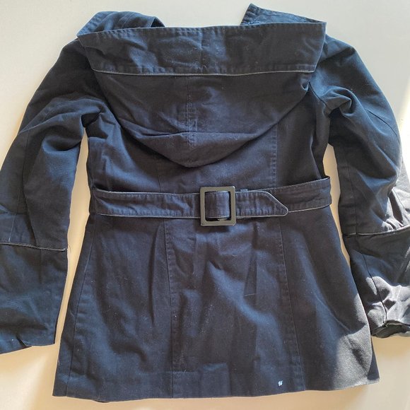 Autumn coat - Picture 2 of 2